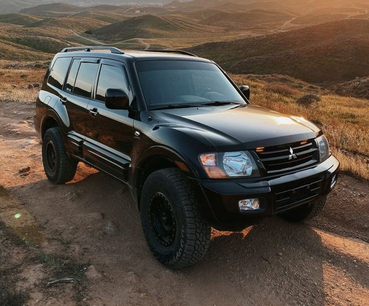 Lifted Mitsubishi Montero – One of the Most…