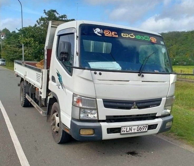 Mitsubishi Canter 2012 Lorry