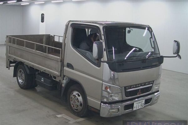 Mitsubishi Canter Double Cabin